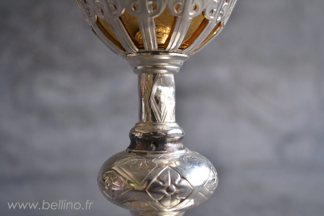 Détail de la restauration du calice argent