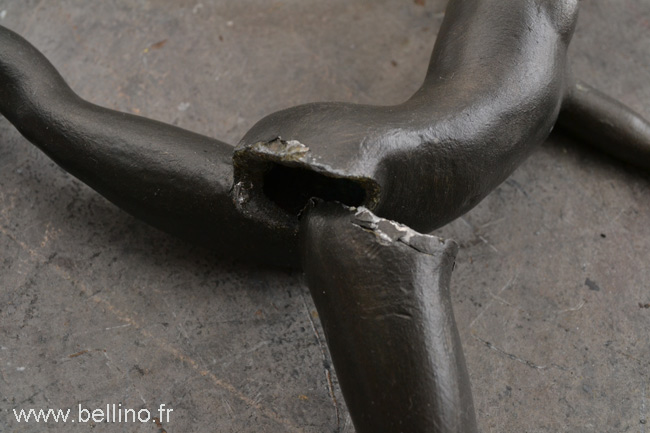 Détail de la sculpture de Janle avant restauration