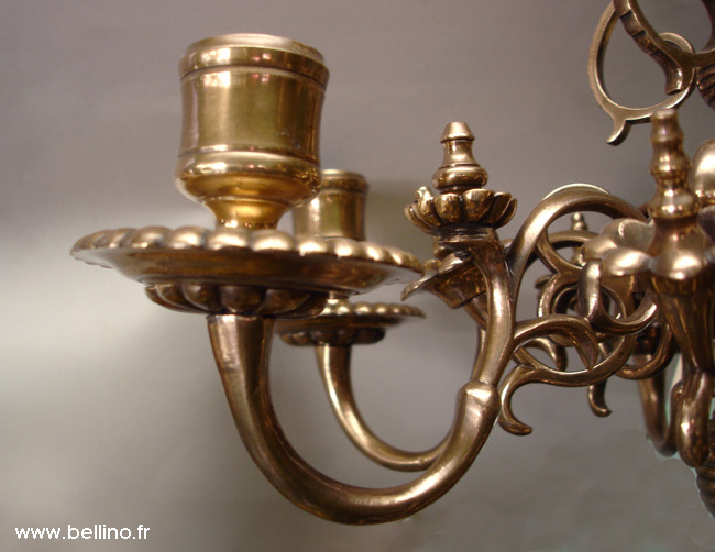 Bronze métal détail d'un lustre